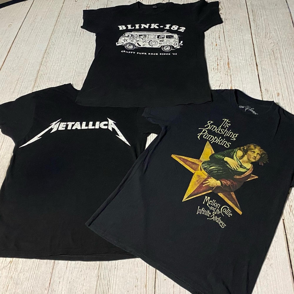 Rock Band Tee Shirts Lot Of 3 Metallica Blink-182 Smashing Pumpkins Small Medium